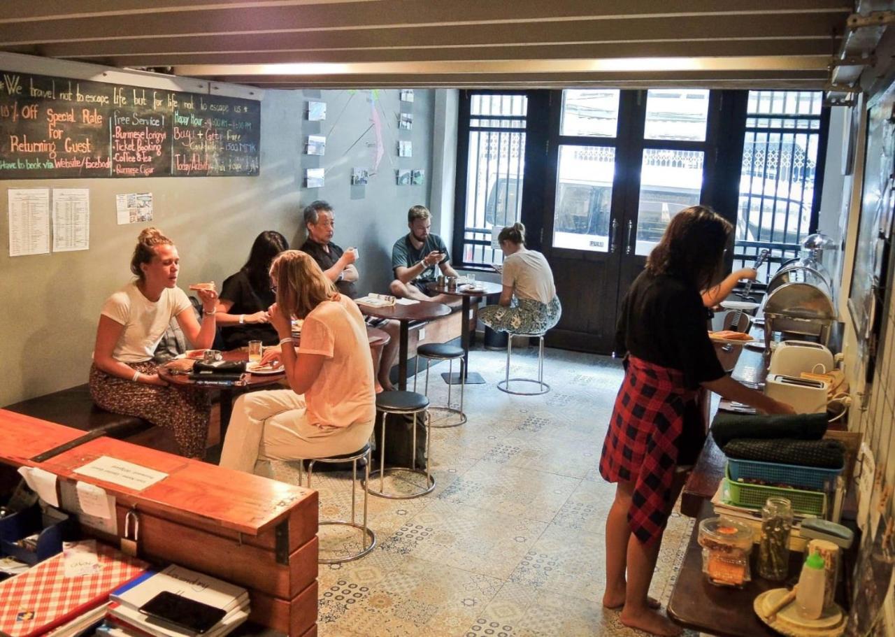 Baobabed Hostel Yangon, Myanmar Zewnętrze zdjęcie